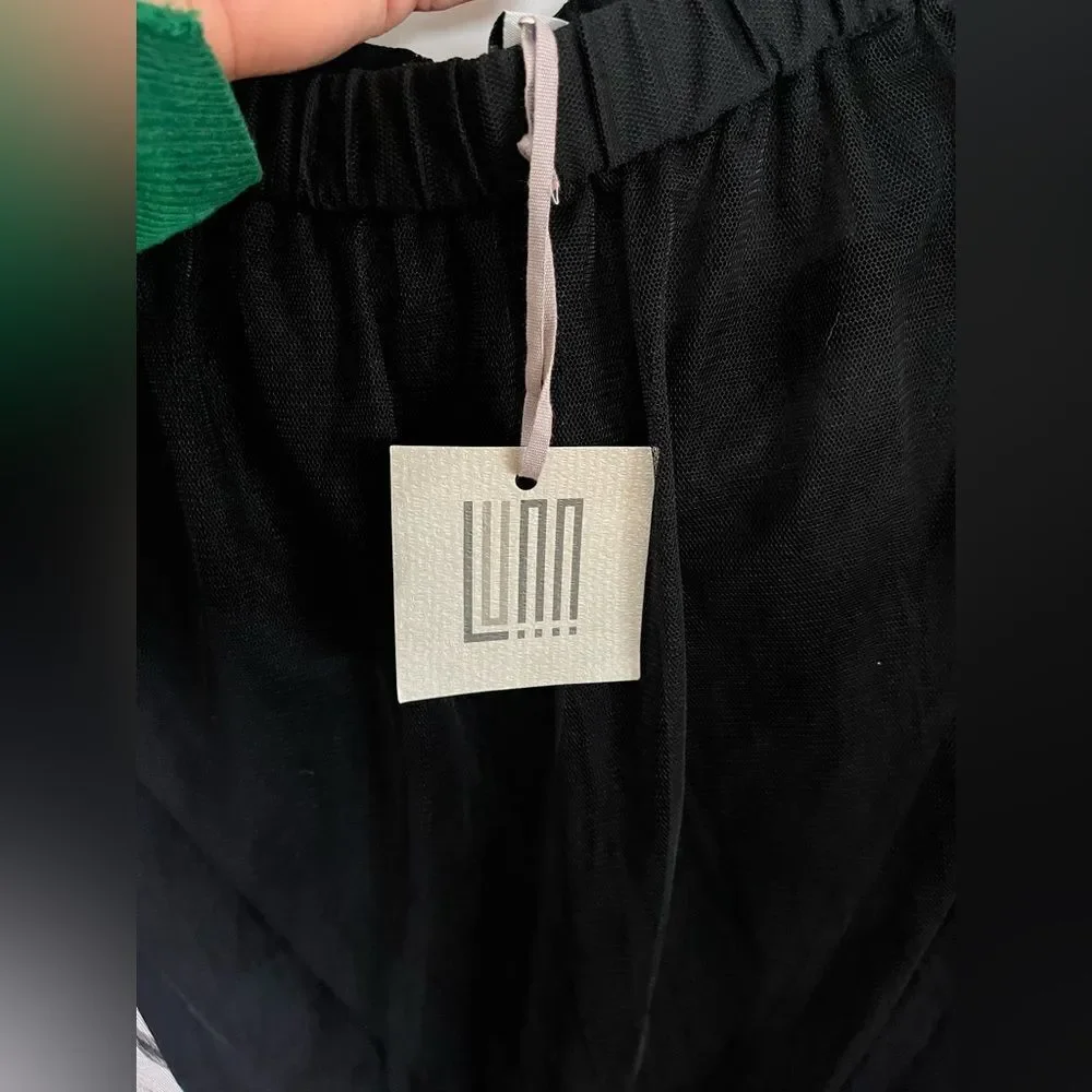 Lunn Tulle Balloon Skirt NWT